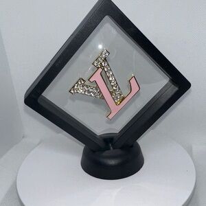Brooch Pink and Gold Absolutely Gorgeous 😻